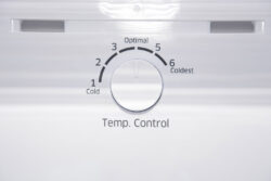 Tủ lạnh Samsung 234 lít RT22FARBDSA